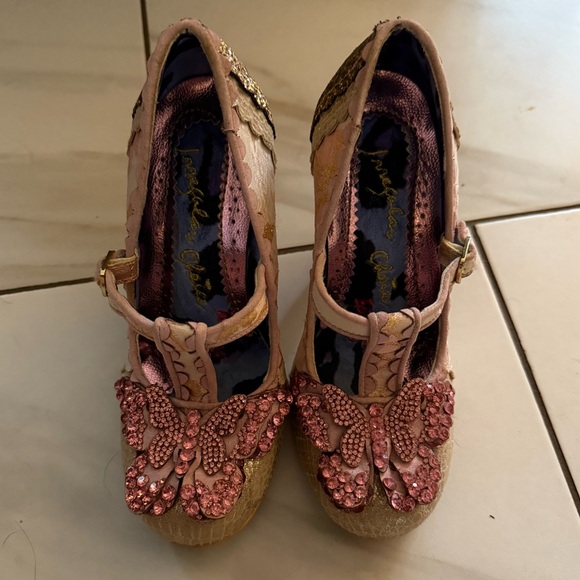 IRREGULAR CHOICE Papillon Pumps - Picture 4 of 9